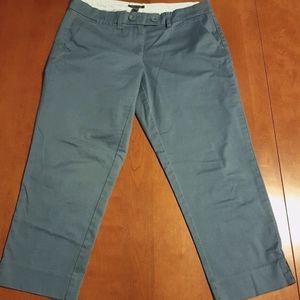 Tommy Hilfiger sz 10 crop pant EUC